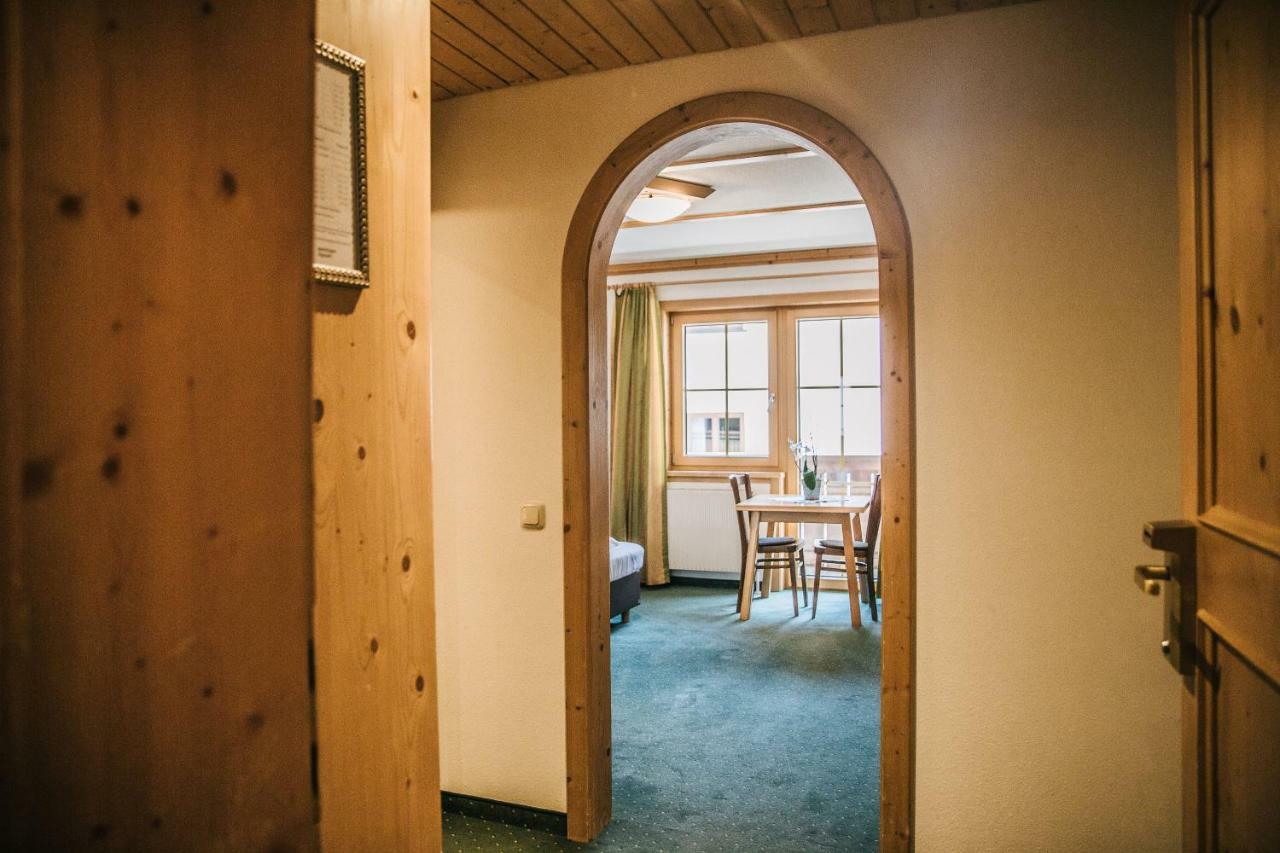 Haus Hannes Spiss Sankt Anton am Arlberg Exterior photo