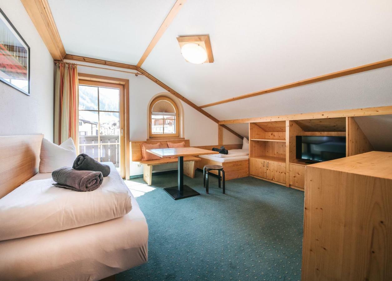 Haus Hannes Spiss Sankt Anton am Arlberg Exterior photo